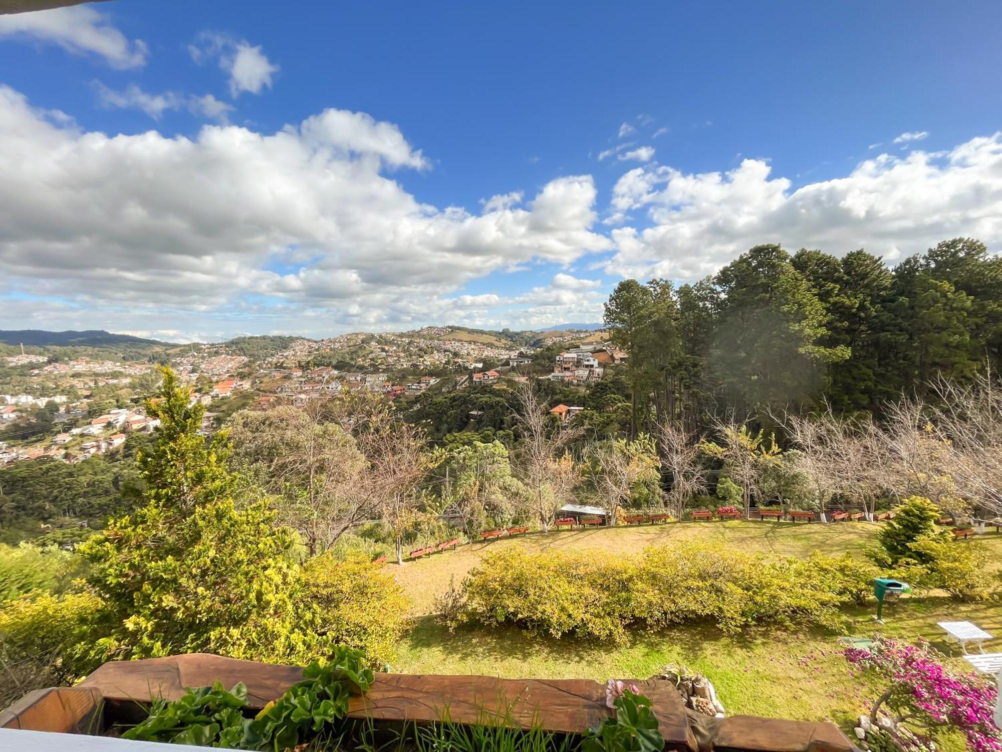 Sobre As Nuvens Campos do Jordao
